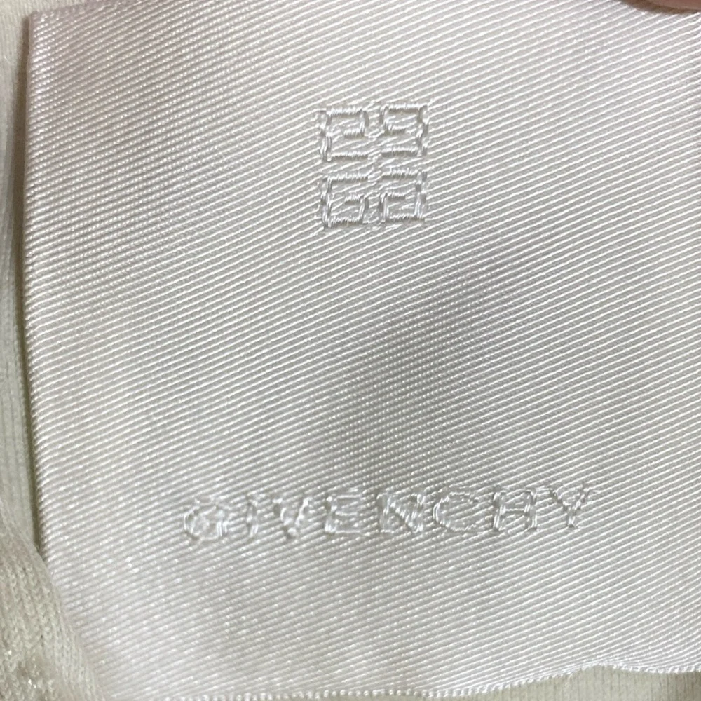 Givenchy MEN’S GOTHIC OVERSIZED HOODIE Size SMALL VGC Made in Portugal - Picture 3 of 16